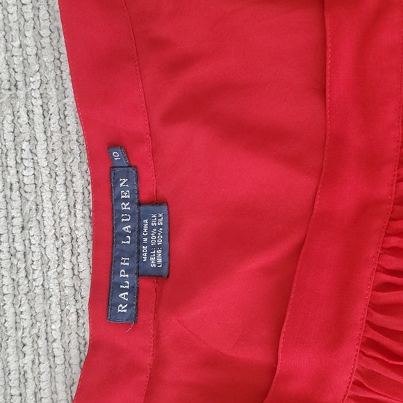 Ralph Lauren Pleated Silk Skirt. It's a Size 10. But, fits like size 6-8. - Picture 4 of 4